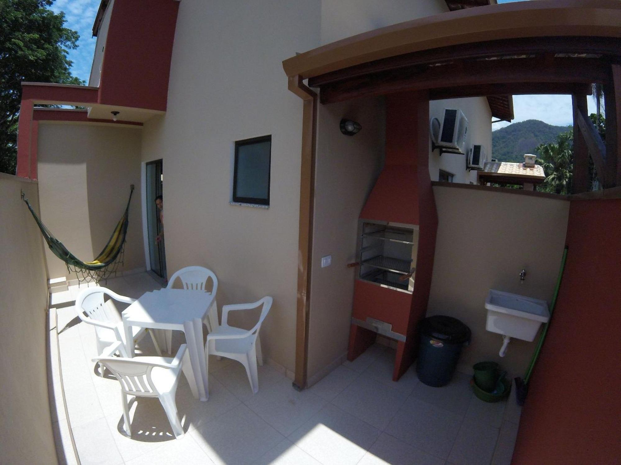 Residencial Porto Di Lazaro Apartment Ubatuba Exterior photo